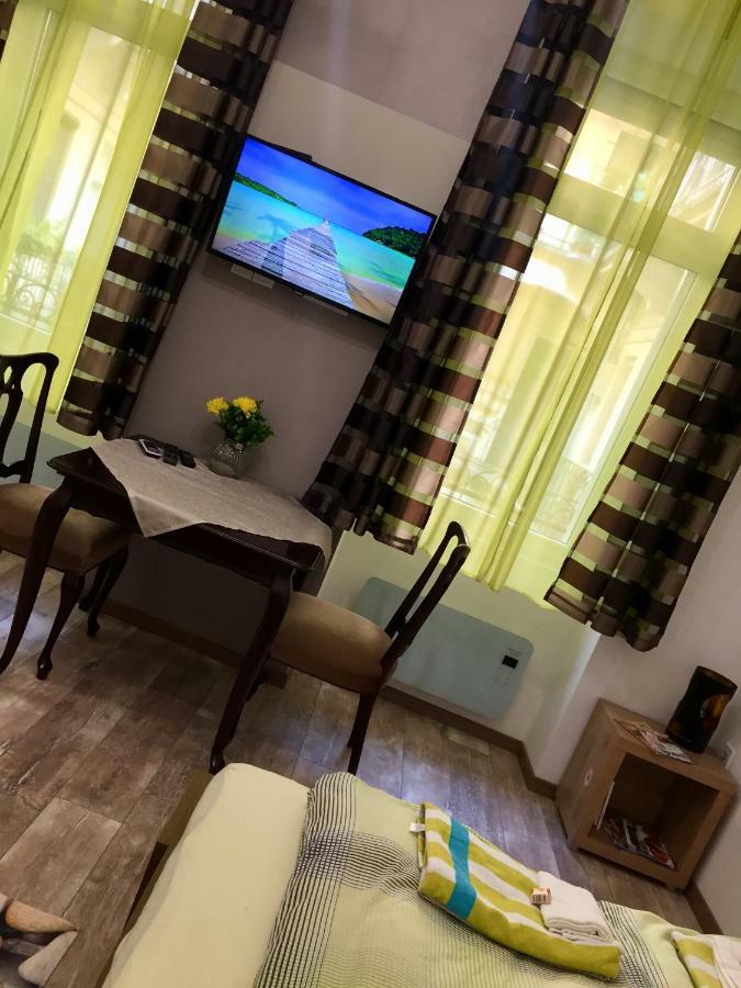 Buda Boutique Apartment Budapest Eksteriør billede